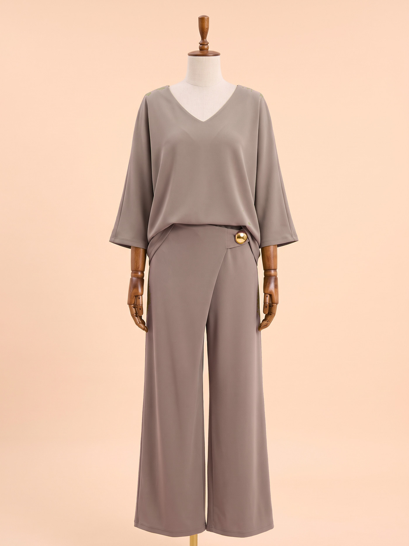 Fiyonk Detaylı Bluz & Pantolon Takım